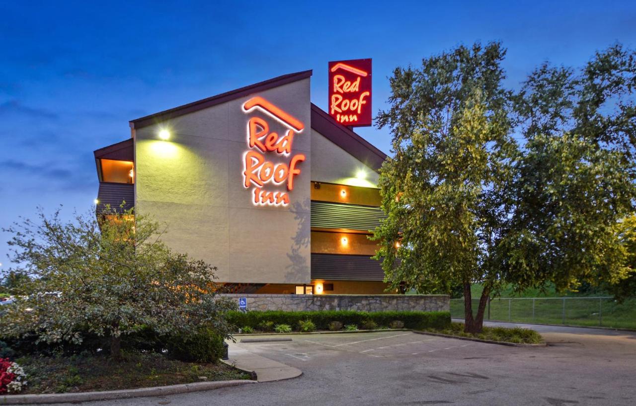 Red Roof Inn Louisville Expo Airport Exterior photo